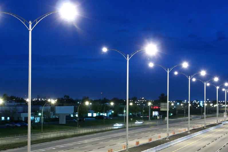 Illuminazione stradale pubblica e privata